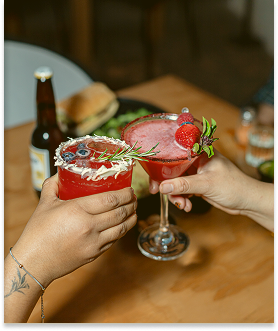 Brindis con cócteles